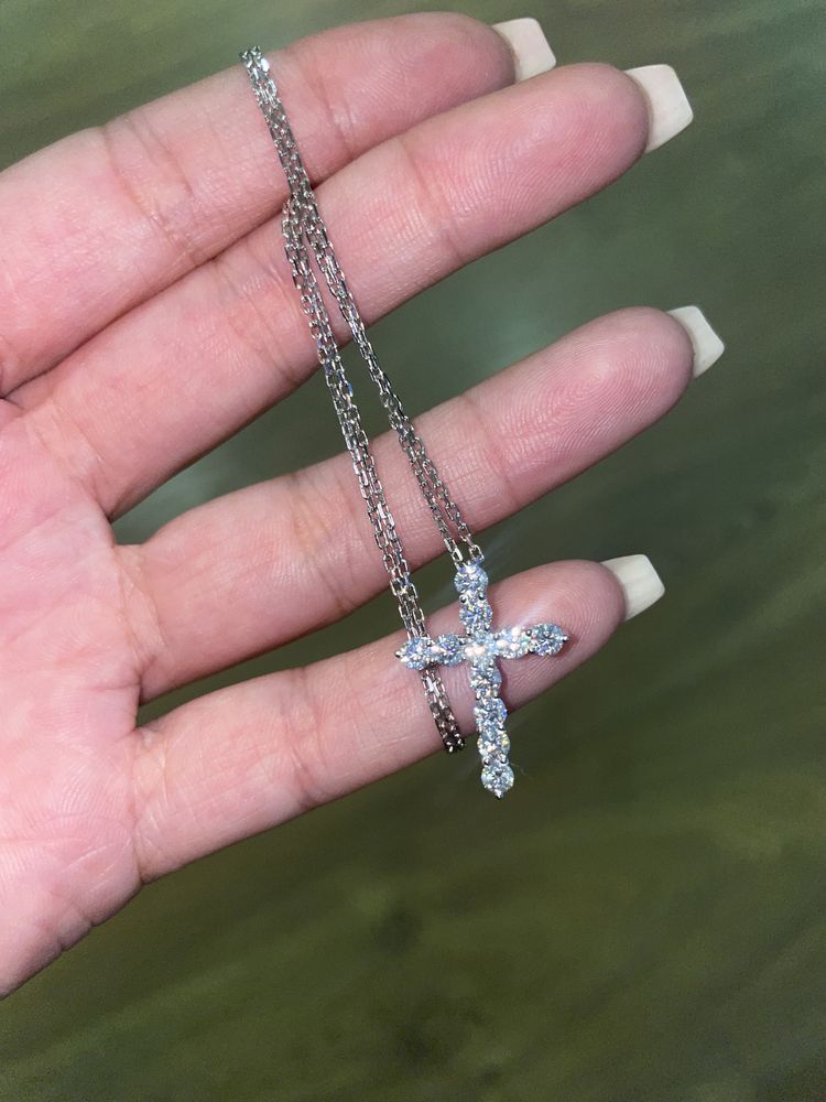 Крестик с муассанитами 1.10ct белое золото 585