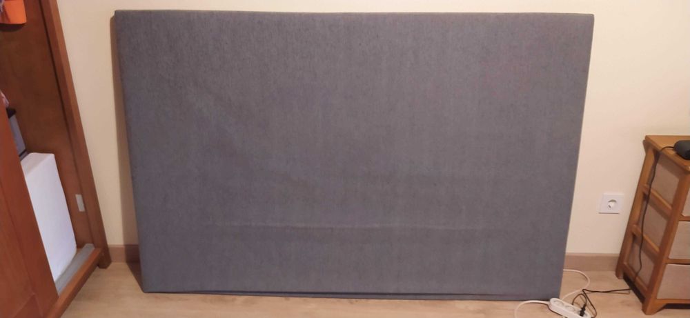 Cómoda em cerejeira 5 gavetas