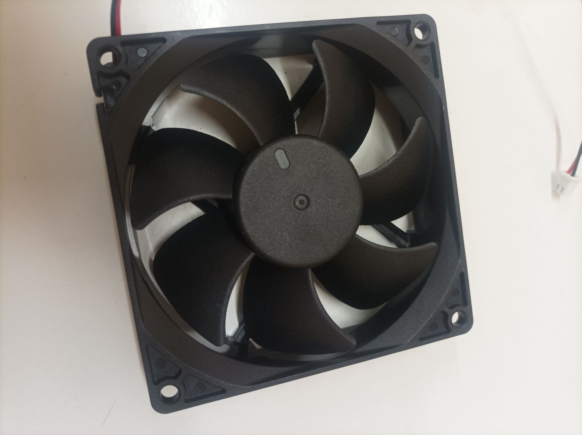 Вентилятор whirlpool 3610KL-05W-B50