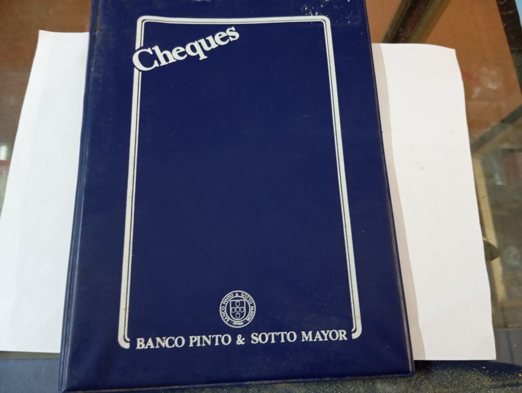 Capa para decomentos