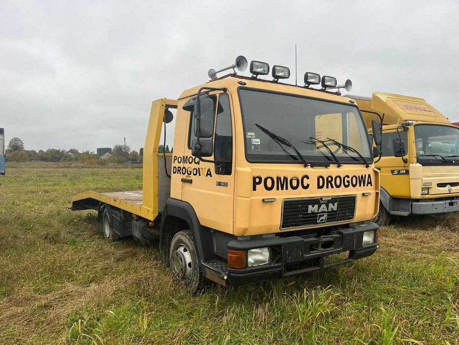 Najazd /Laweta /Platforma /skrzynia burtowa / Plandeka /wciągarka