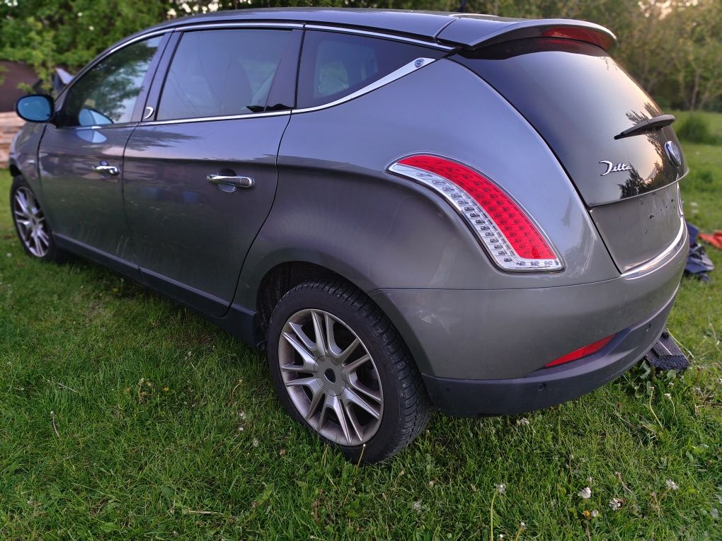 Lancia Delta 1.4 T-JET 150km kod lakieru VR 617 części Fiat Braci II