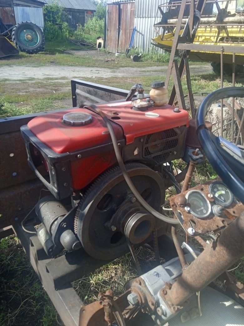 Продам міні трактор