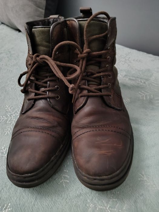 Чоловичи чоботи, Kazar