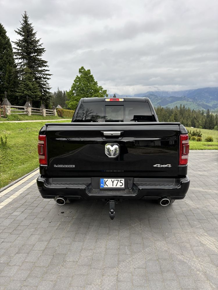 Ram 1500 LARAMIE 4x4 2021r.
