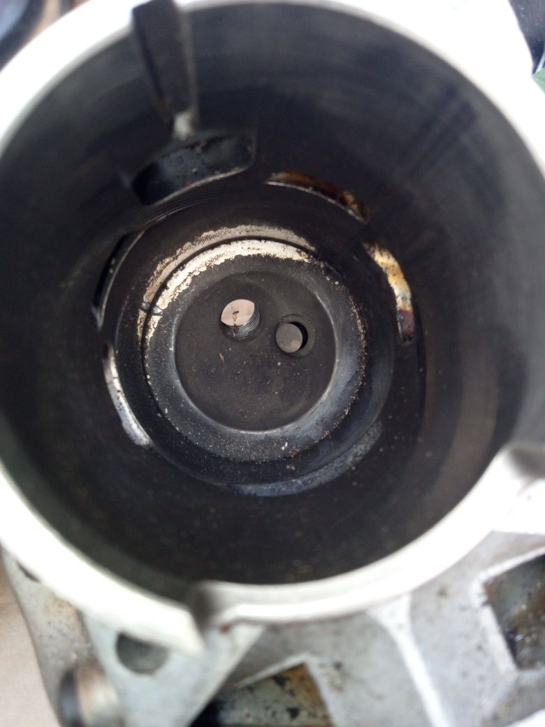 Husqvarna 560xp wał Cylinder tłumik koło cewka