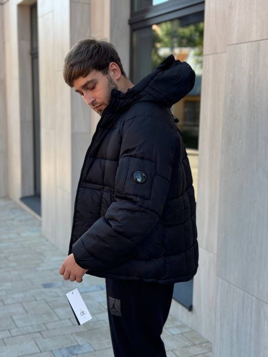 Курточка, пуховик CP company