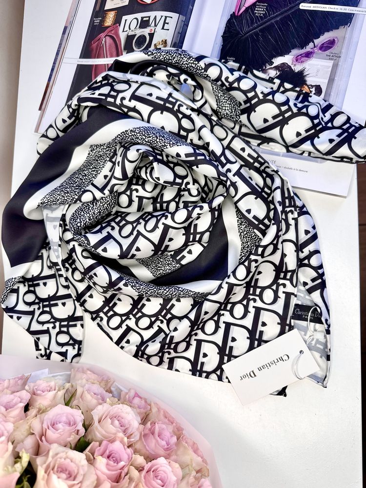 Stylowy popularny szalik,chusta w stylu Dior