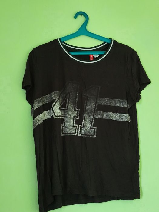 комфортная футболка чёрного цвета