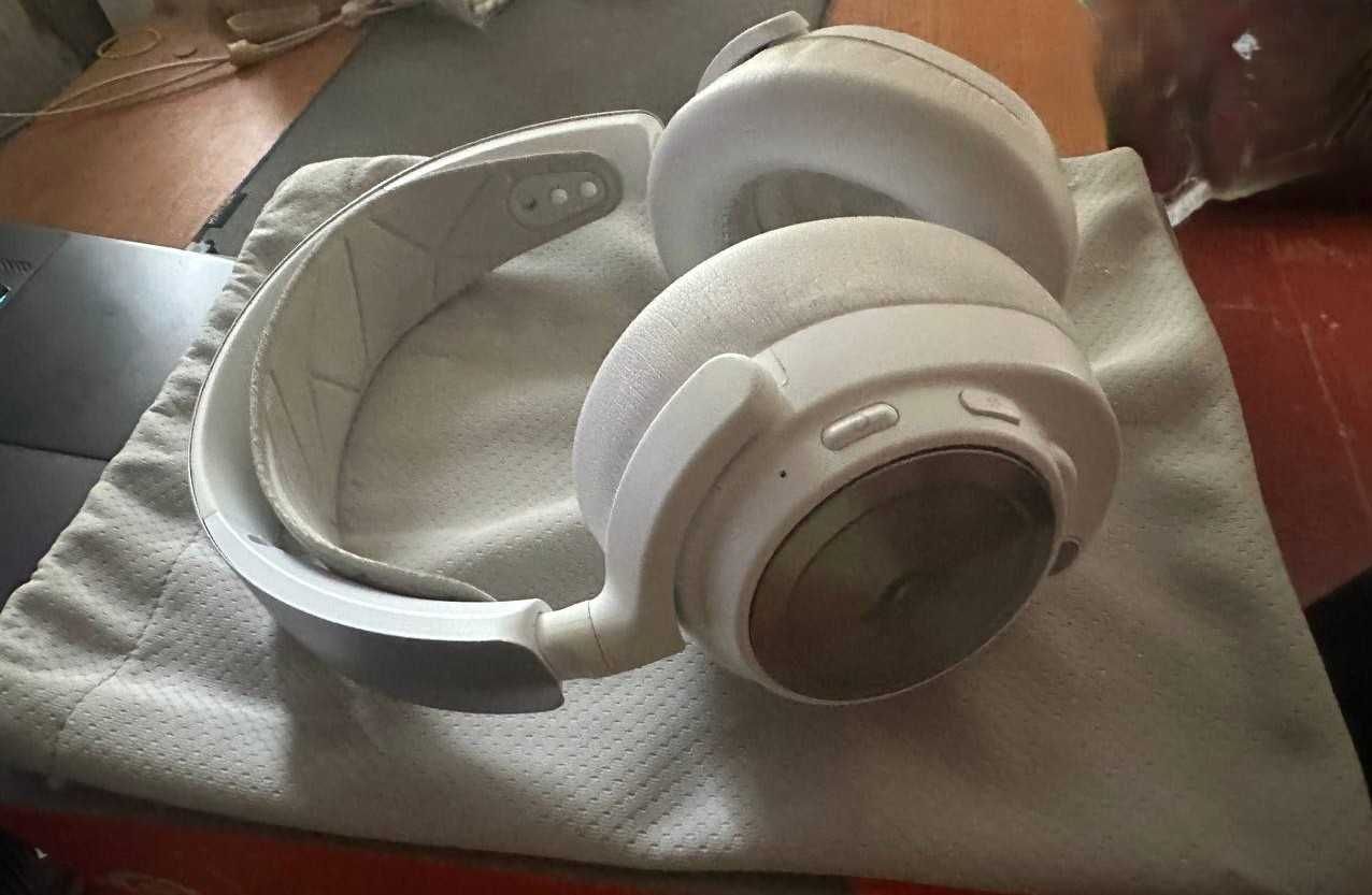 SteelSeries Arctis Nova Pro Wireless White
