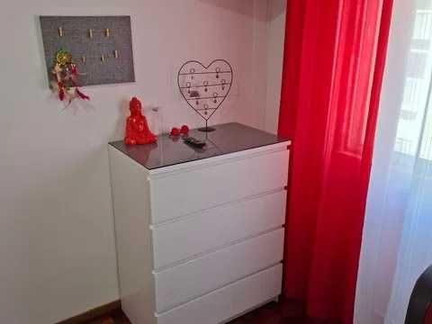 Quarto individual, Proximo da Escola Superior Teatro Cimena na Amadora