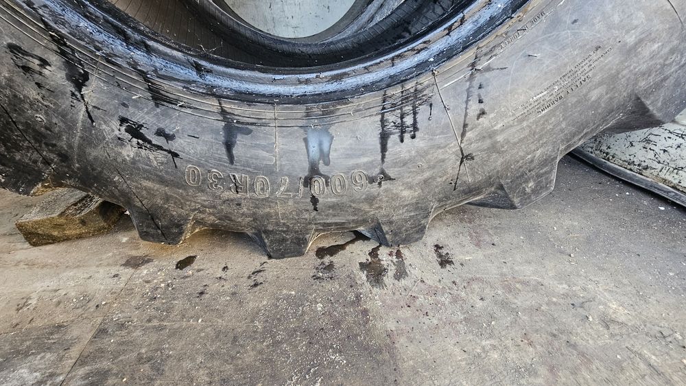 Opony 600/70 R30