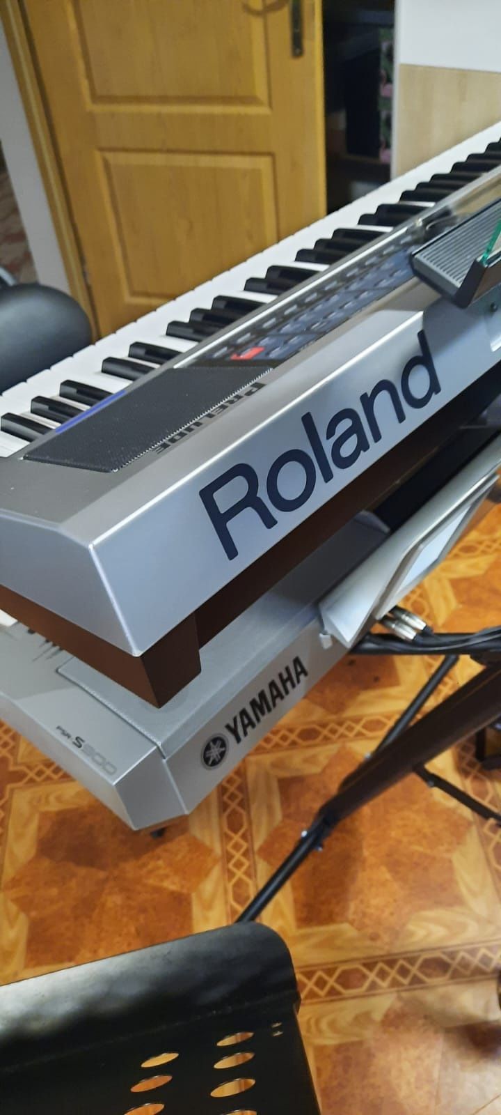 Yamaha psrs900 roland prelude