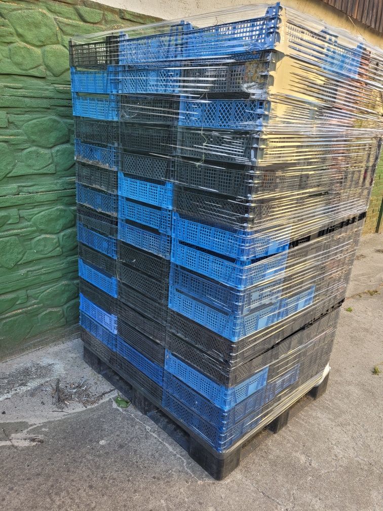 Skrzynki plastikowe  owoce warzywa