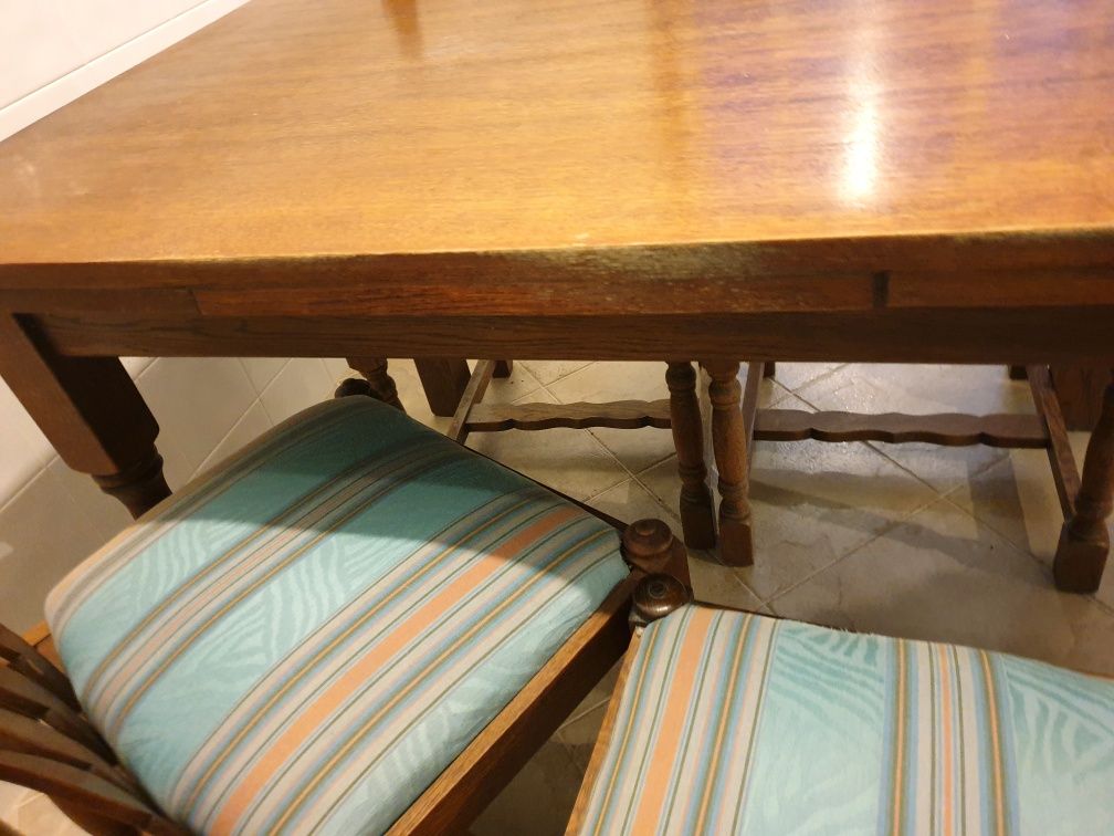 Conjunto de mesa extensível com 4 cadeiras-madeira de carvalho maciça