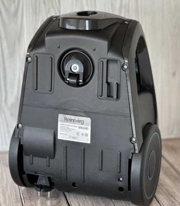 Потужний циклоновий пилосос Rainberg RB-652 ТБ пилесос з тутбощіткой