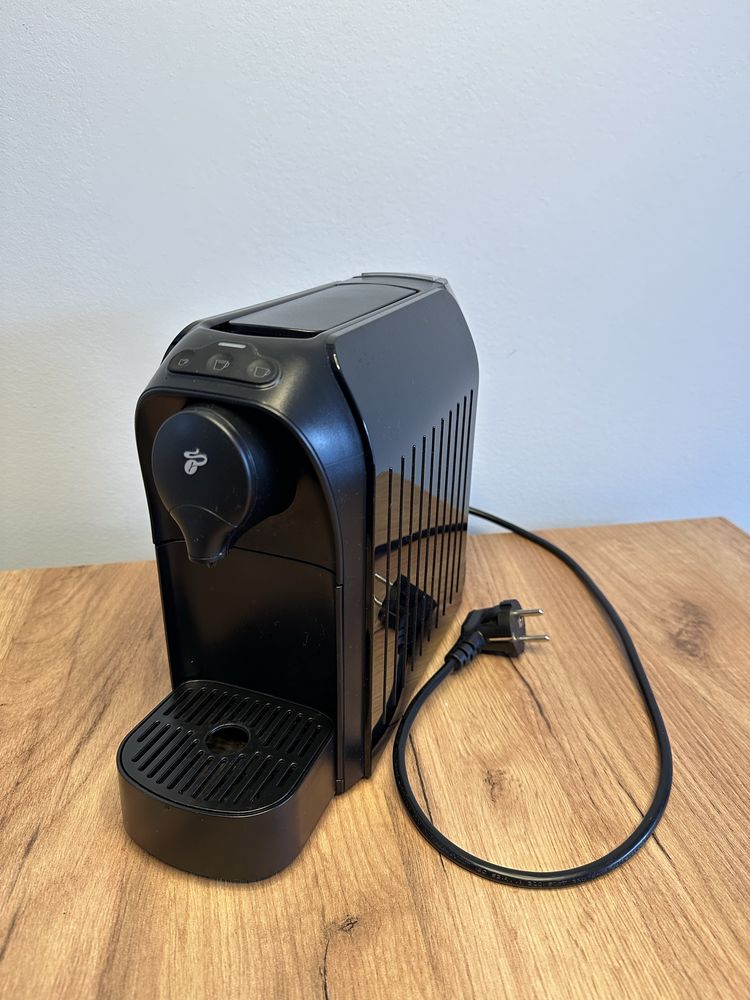 Ekspres do kawy Tchibo Cafissimo EASY Black