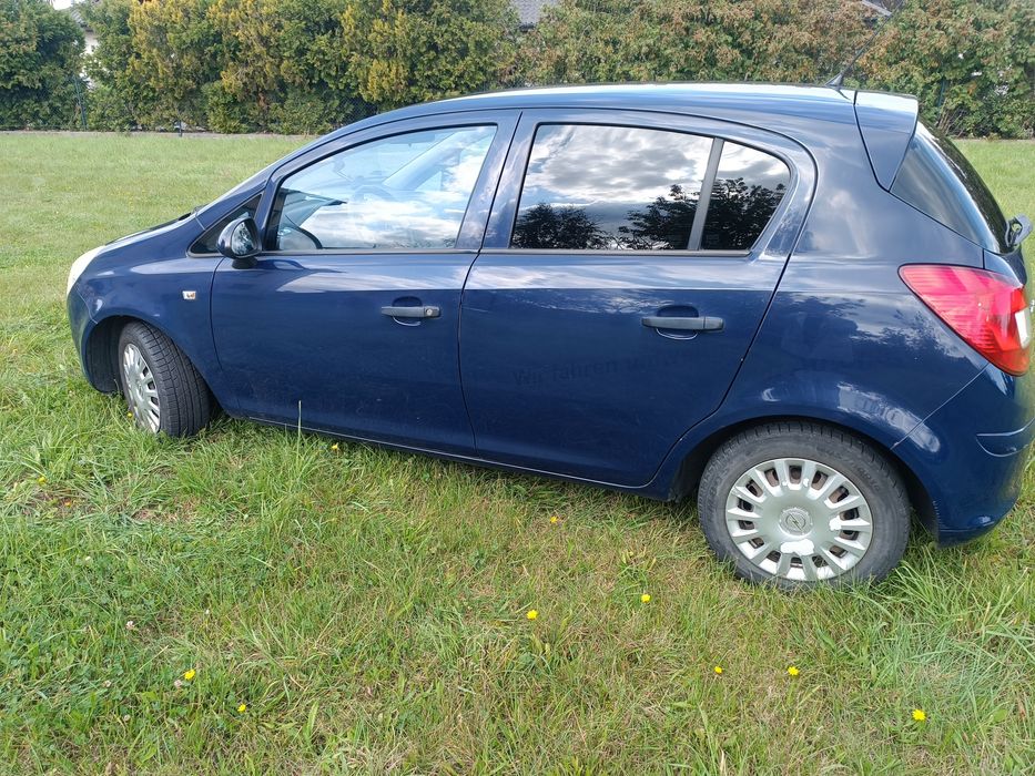 Opel Corsa D 2009 benzyna+ lpg