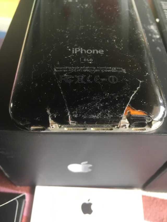 Apple iPhone 3G 8GB