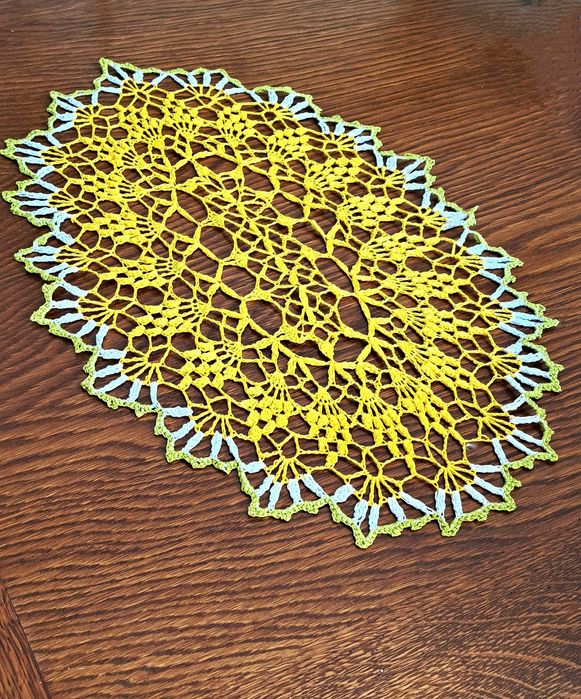 Serweta owalna na szydełku rękodzieło bawełna biało żółta NH-6