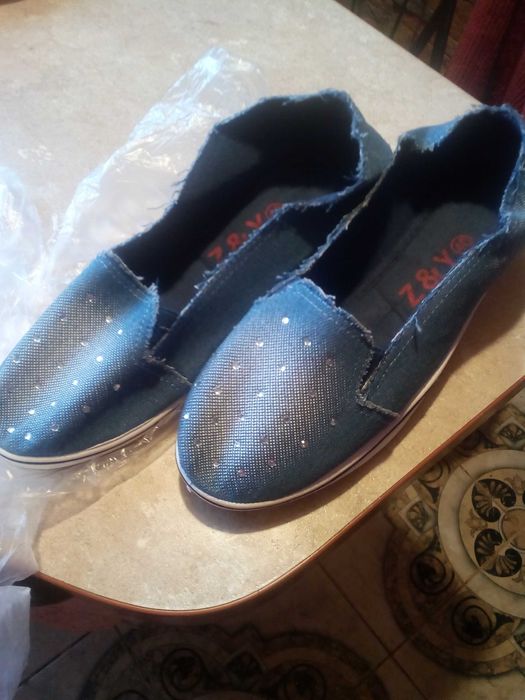 Зручні, дихаючі кросівки, макасини, нові, в упакуванні