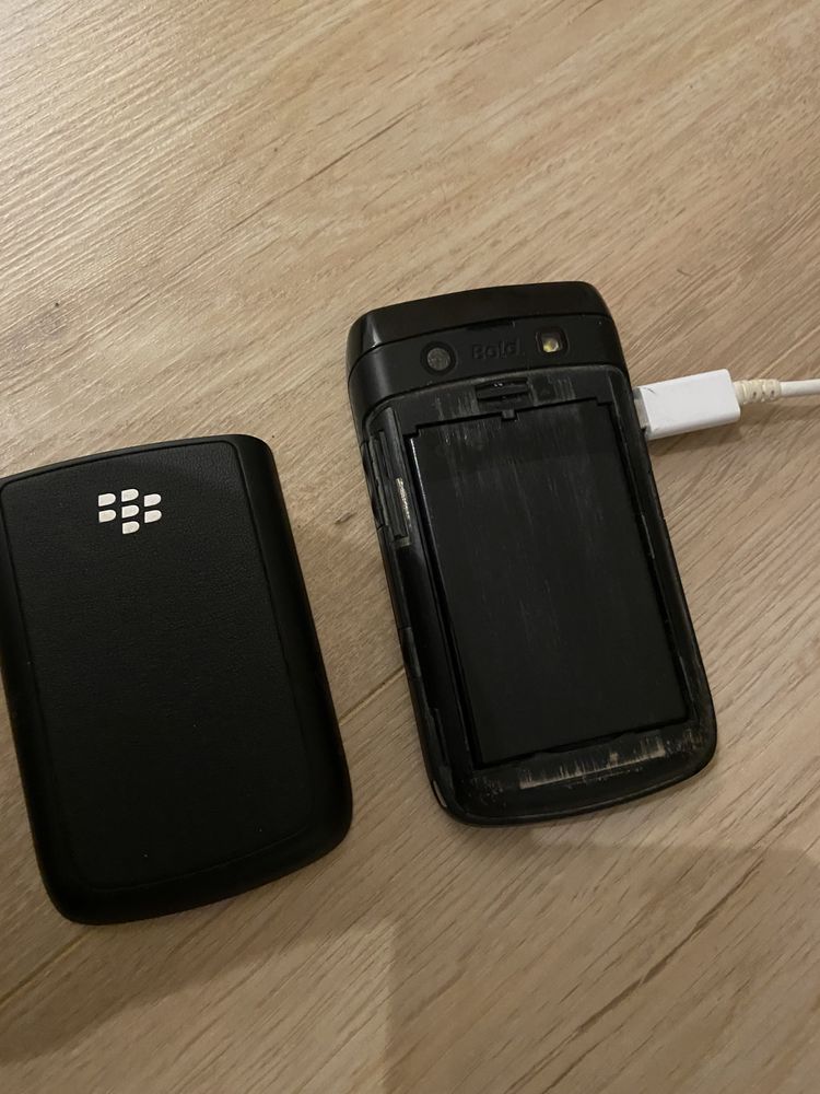 BlackBerry Bold uszkodzony  wyswietlacz