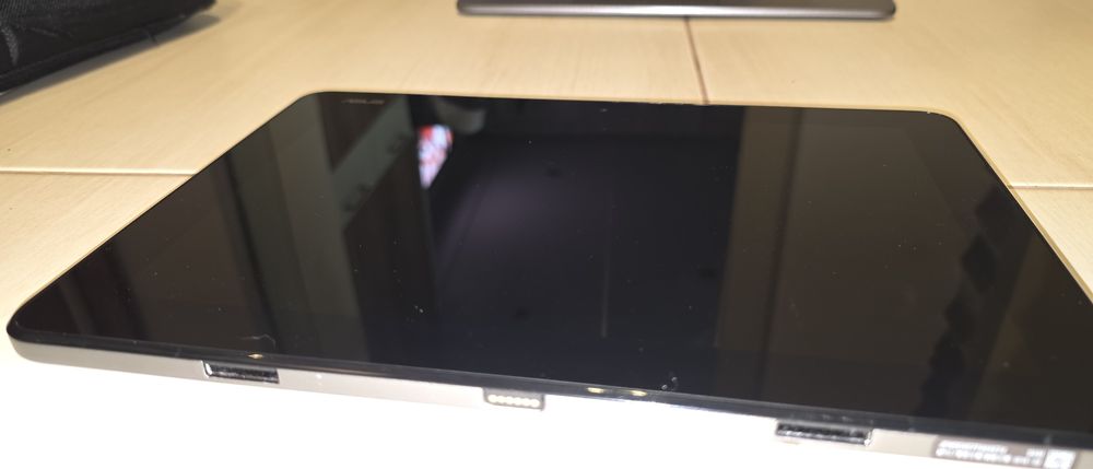 Asus t101HA odpinany dotykowy ekran 2w1 tablet netbook, jedyny wind 11