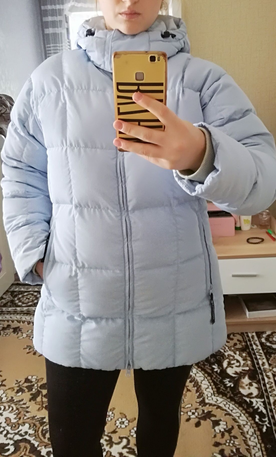Куртка зимняя на пуху