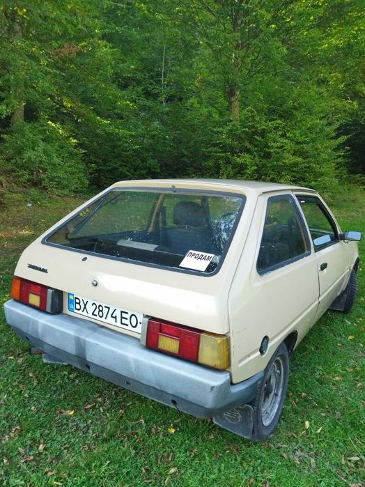Автомобіль Заз Таврія