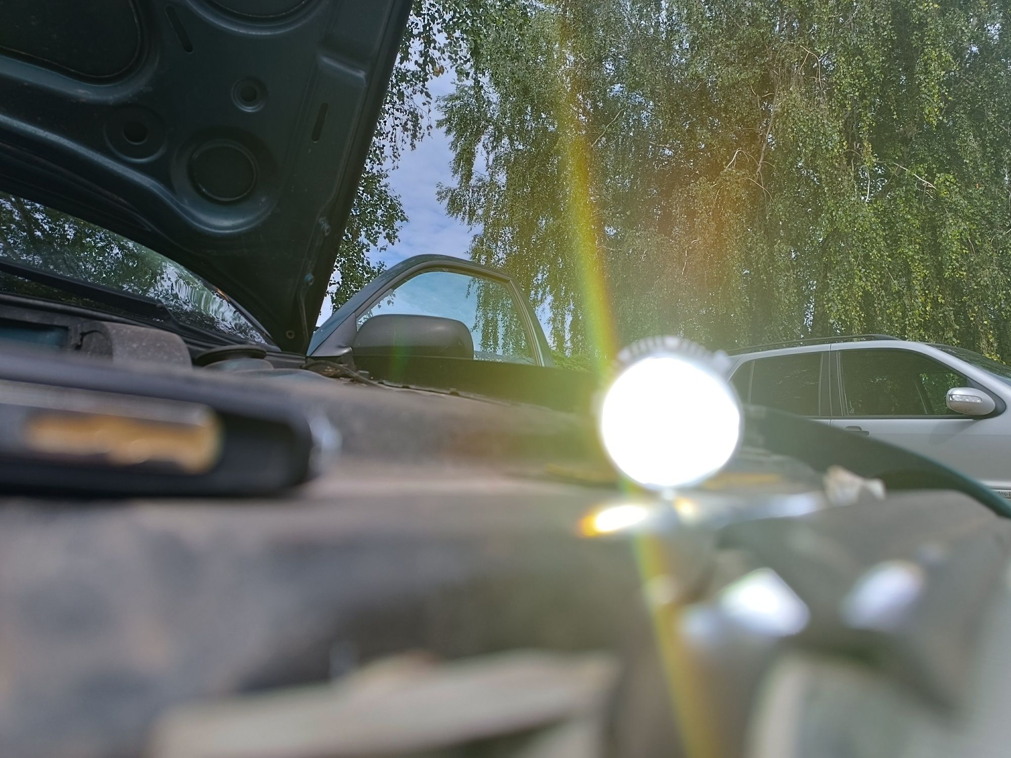 Лінзовані діодні лампи в авто / led / линза / H4 / Нові