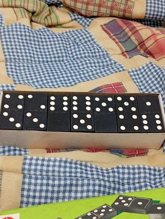 Domino completo em caixa Made on Brasil