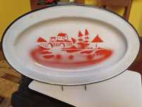Travessa em porcelana vintage.