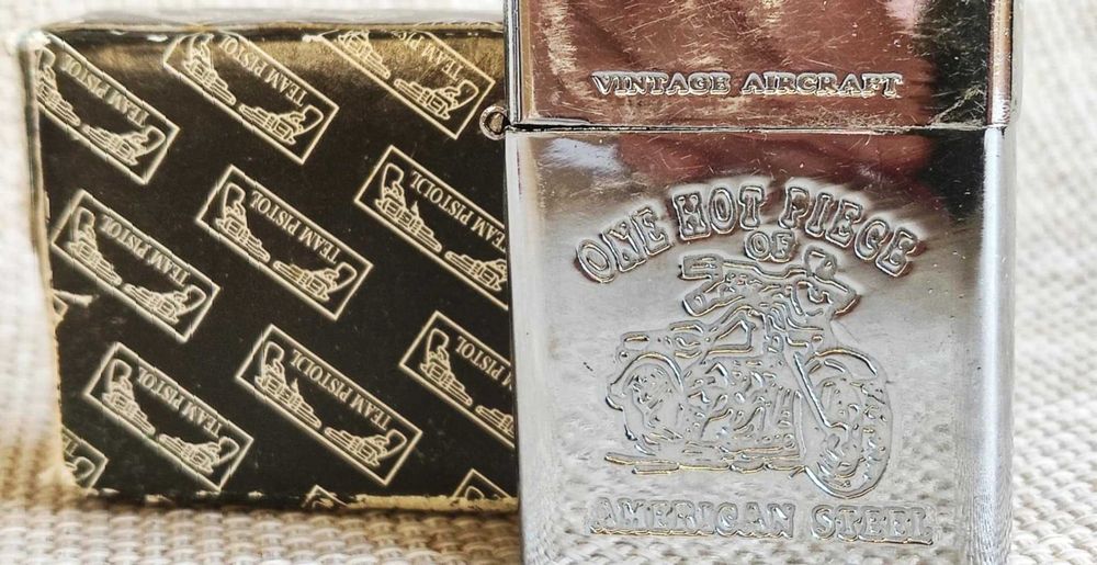 Запальничка Team Pistol (в упаковці)