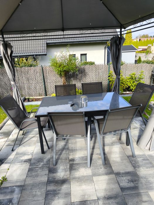 Meble ogrodowe stół plus krzesła