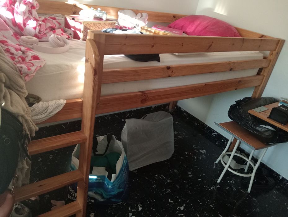Cama single alta pinho mel