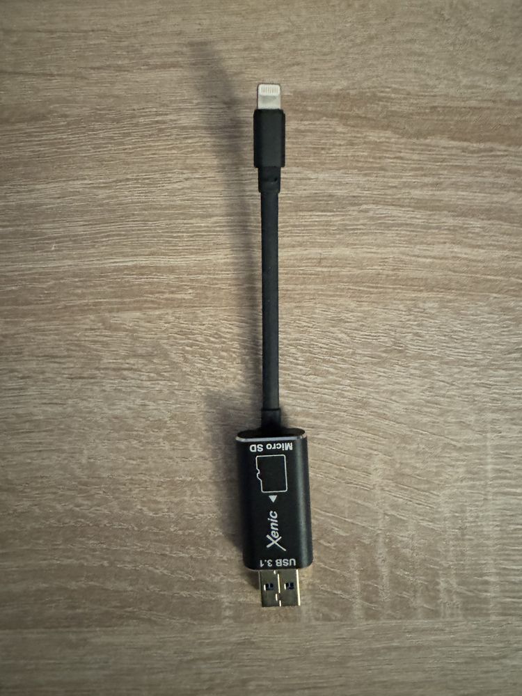 Czytnik kart iOS Xenic LCR01 ze złączem Lightning
