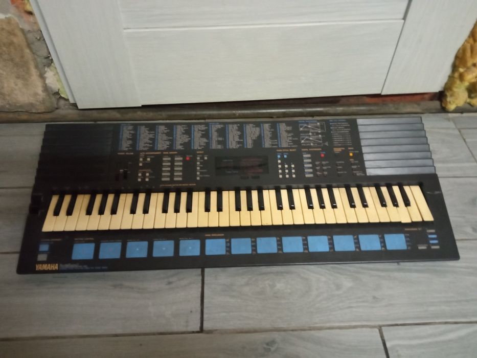 Keyboard Yamaha PSS -680