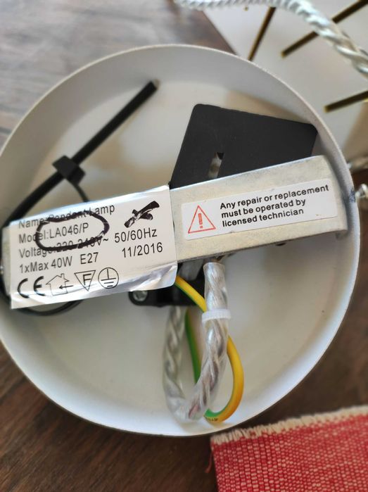 Nowoczesna lampa wisząca / designerska / salon / kuchnia