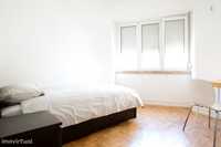 71636 - Quarto com cama de solteiro em apartamento com 4 quartos