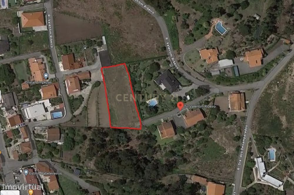 Terreno de 1688 m² com vista mar