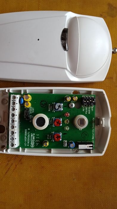 Охр.извещатель LC-102PIBSS