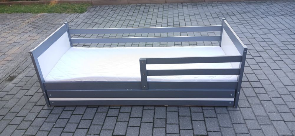 Łóżko 94x200x64 plus materac i szuflada