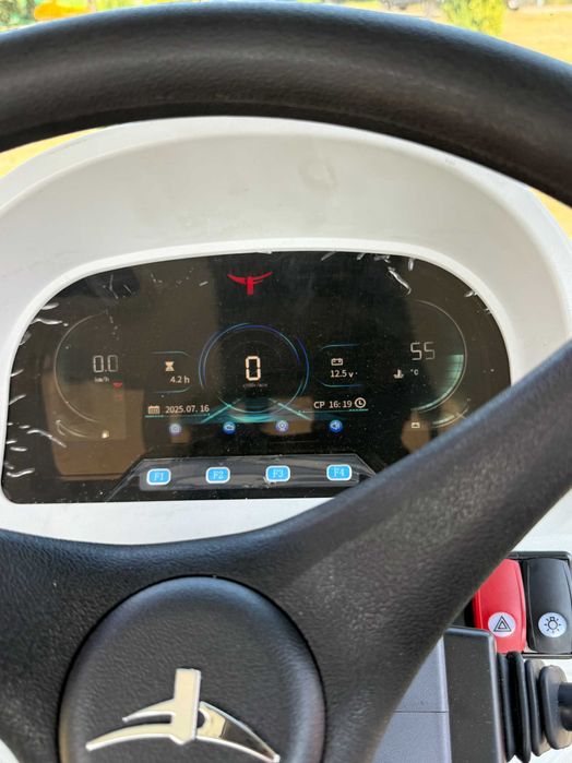 Трактор CHANGFA  (160к.с.)
Рік виробництва 2025 Чангфа.Чанфа,  160кс.