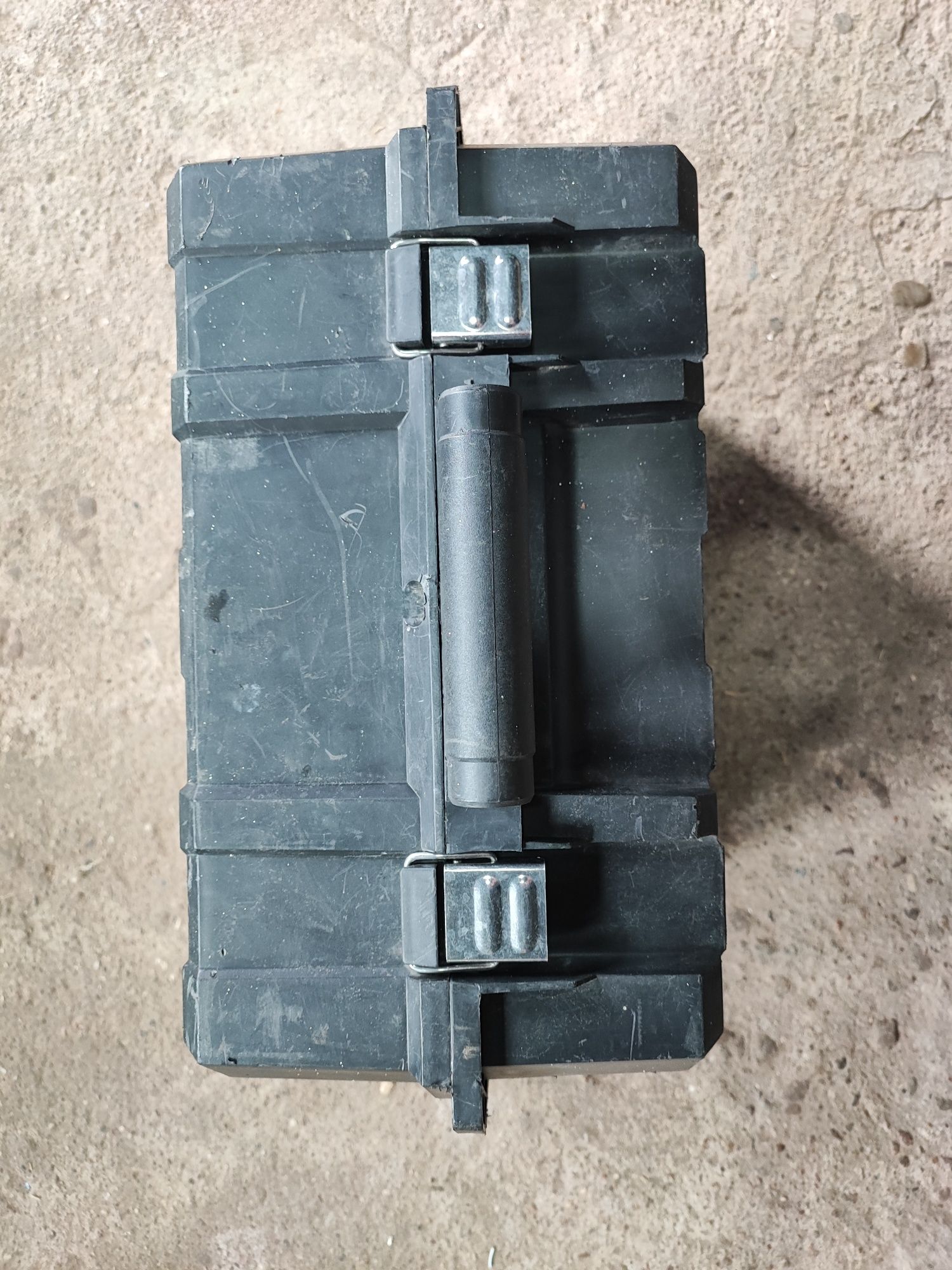 Case skrzynka DeWalt pilarka