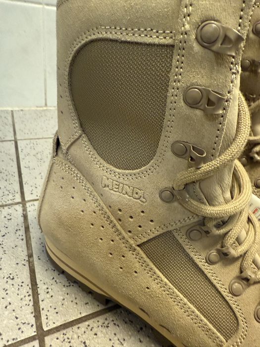 Трекінгові ботінки 43 розміру