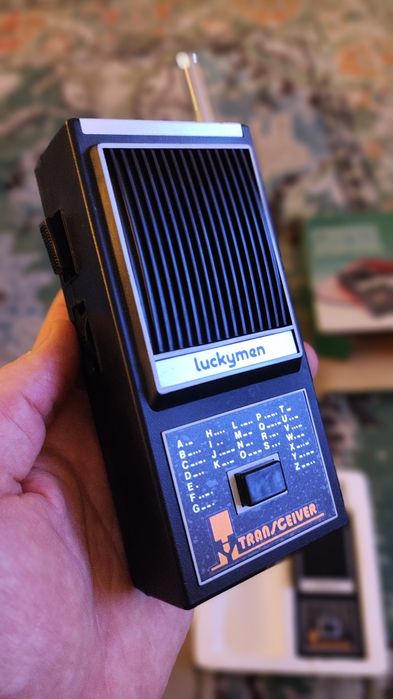 Walkie talkie LUCKY MEN  usado