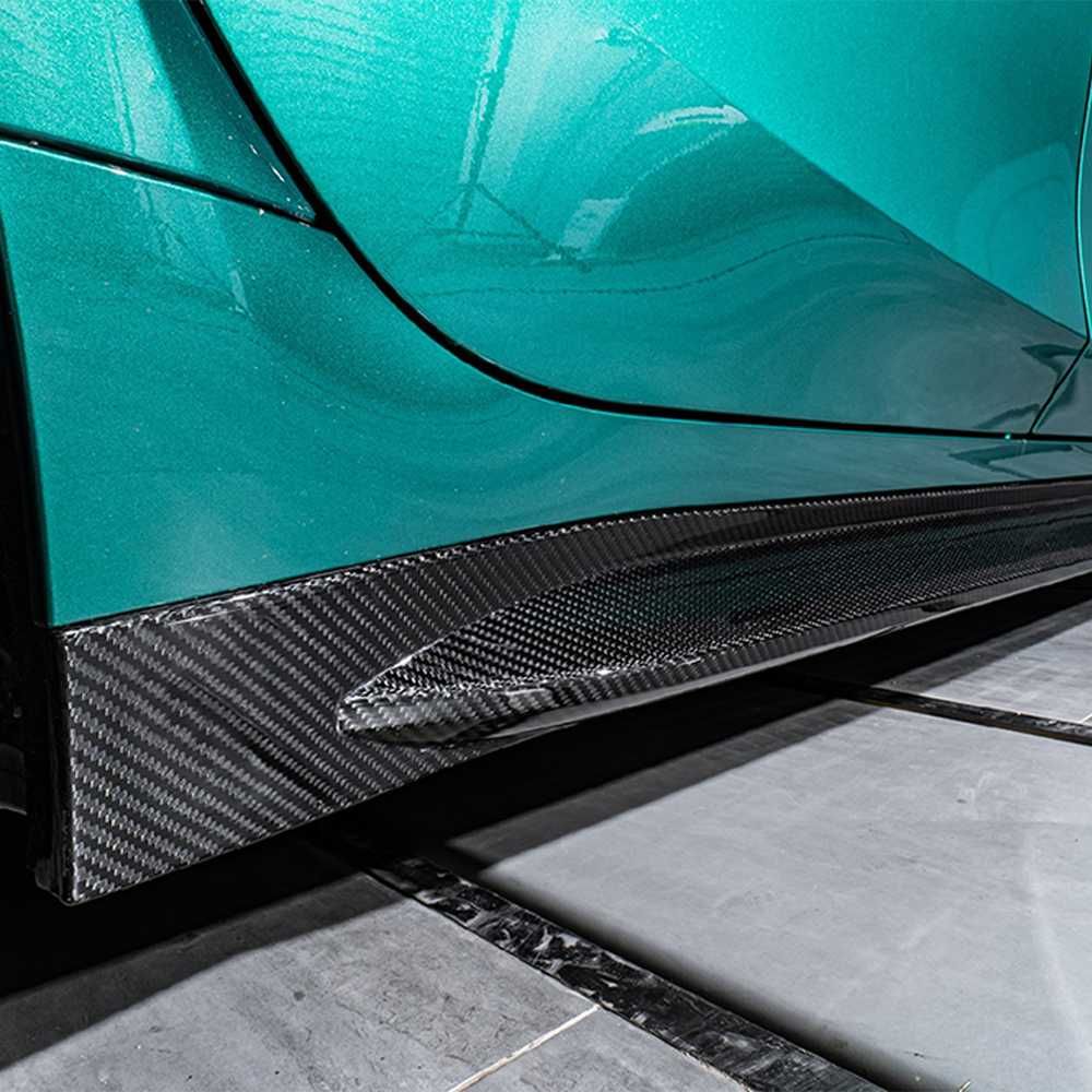 Dokładki Listwy Pod Progi OEM STYLE BMW G80 G81 CARBON