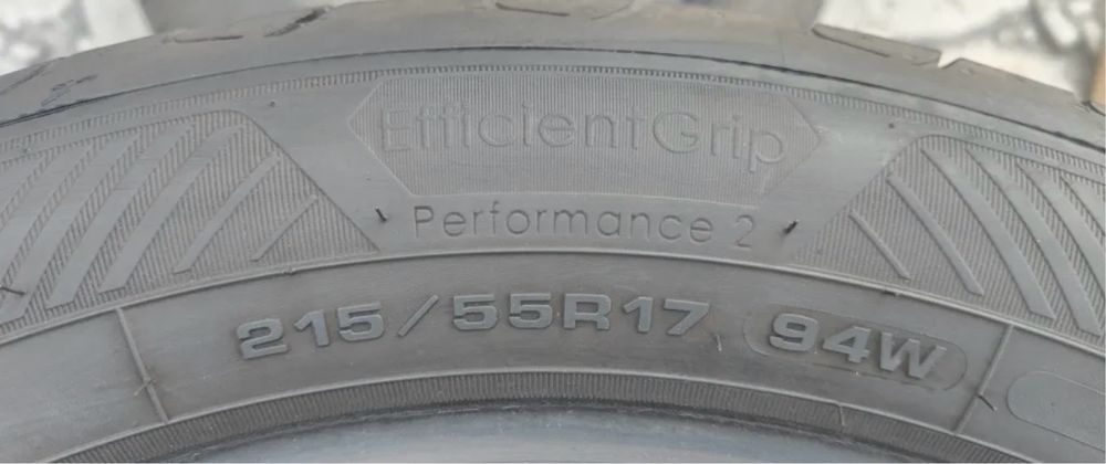 Goodyear Шини 215/55 R17 терміново , комплект резини