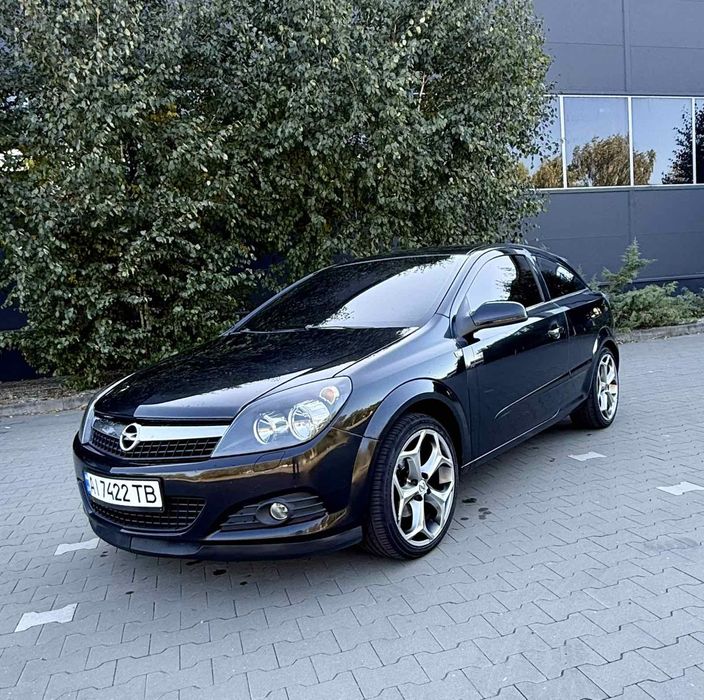 Продам Opel Astra GTC