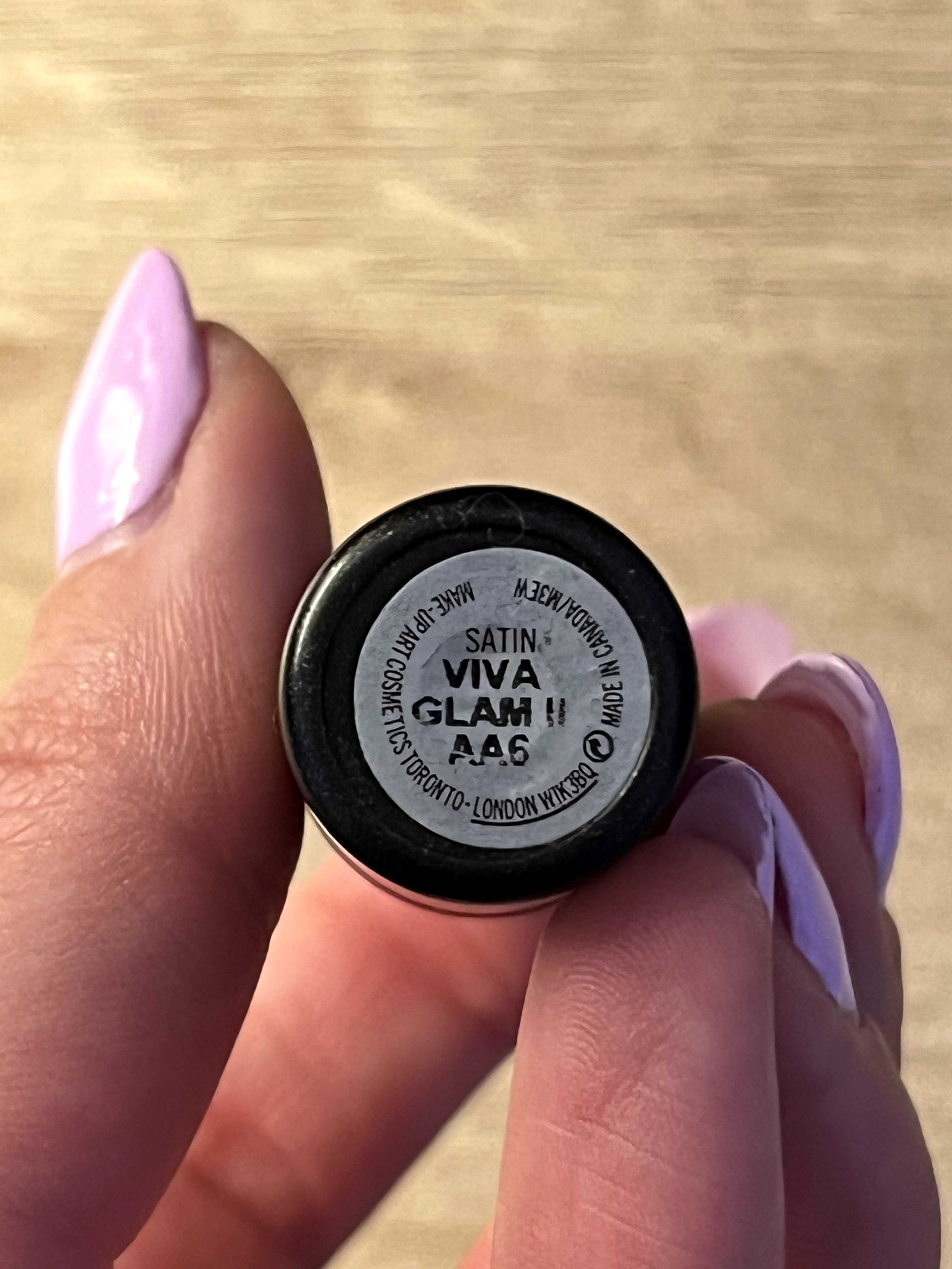 Batom "Viva Glam II" MAC